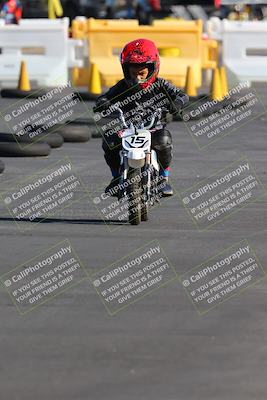 media/Nov-06-2022-SoCal Trackdays (Sun) [[208d2ccc26]]/Around the Pits/